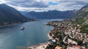 ΔΑΛΜΑΤΙΚΕΣ ΑΚΤΕΣ ΜΠΟΥΤΒΑ - ΚΟΤΟΡ - ΝΤΟΥΜΠΡΟΒΝΙΚ - ΤΙΡΑΝΑ